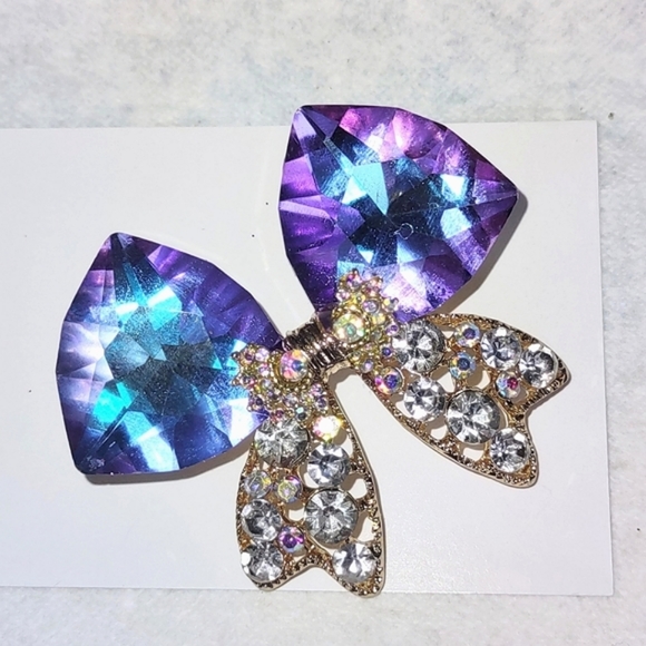 Iridescent Crystal Bowknot Brooch - Picture 1 of 15